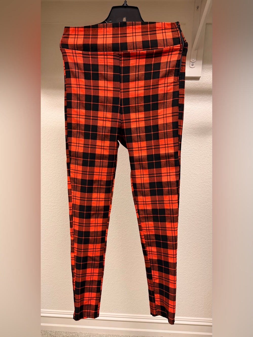 Women’s Red and Black Retro style Plaid Pencil Pants